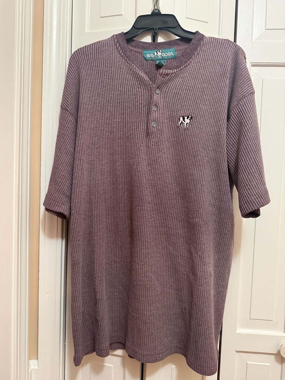 Big Dogs Vintage Waffle Knit Short Sleeve Henley Shirt Purple